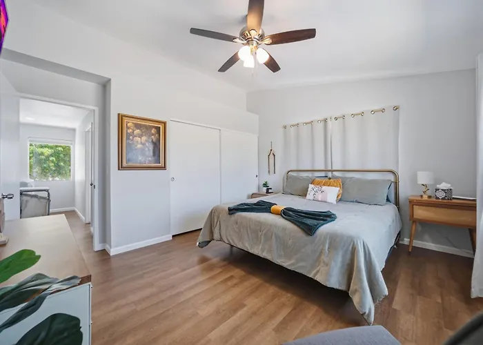 Holiday home 3 Bed 2 Bath Remodeled With River And Mountain Views Bullhead City