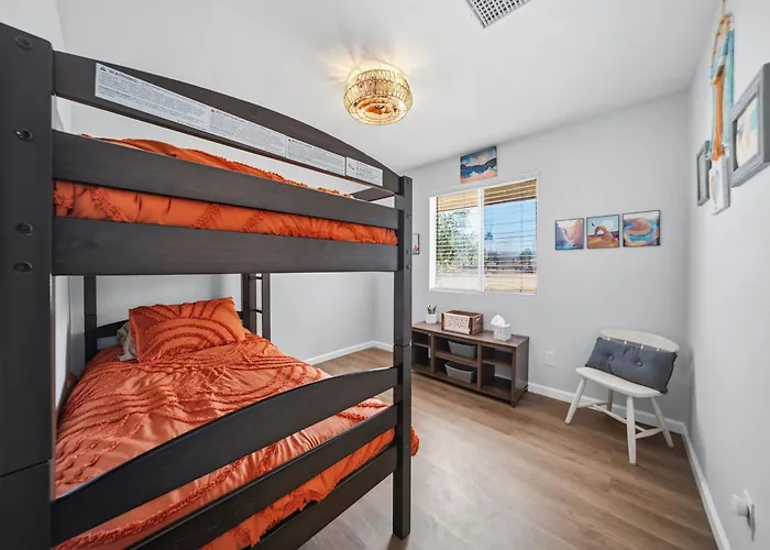 3 Bed 2 Bath Remodeled With River And Mountain Views