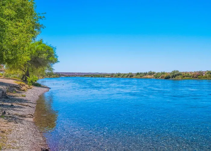 3 Bed 2 Bath Remodeled With River And Mountain Views *