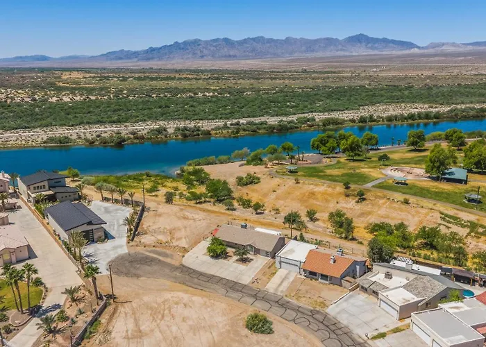 3 Bed 2 Bath Remodeled With River And Mountain Views