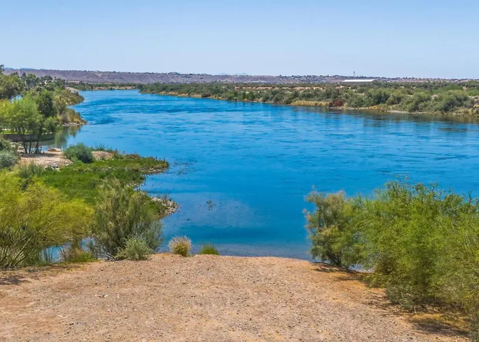 Holiday home 3 Bed 2 Bath Remodeled With River And Mountain Views *