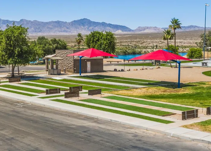 3 Bed 2 Bath Remodeled With River And Mountain Views *